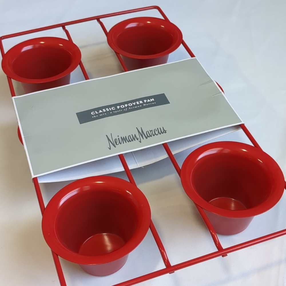 Neiman Marcus Red Classic 6 Cup Popover Pan